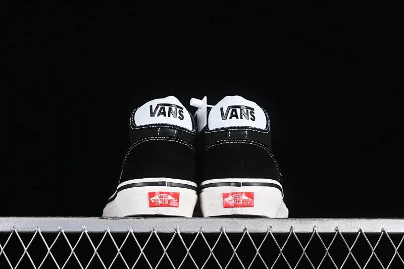 All categories Vans Vans series Vans Mid Vans China Vans Style 37 Anaheim black and white mid-top casual sneakers VN0A3MUOQF6